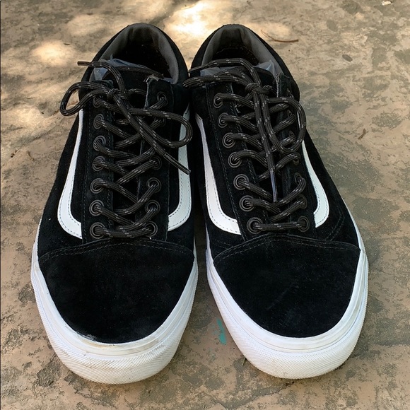 vans old skool black stitching